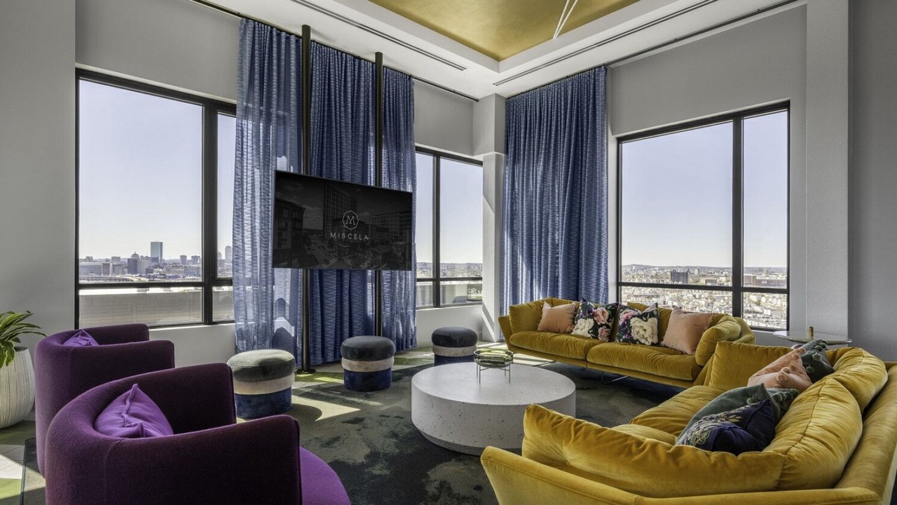 Photo of Livingroom in Assembly Square