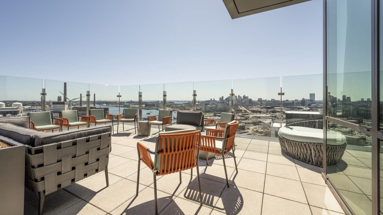 Photo of Patio Balcony in Assembly Square