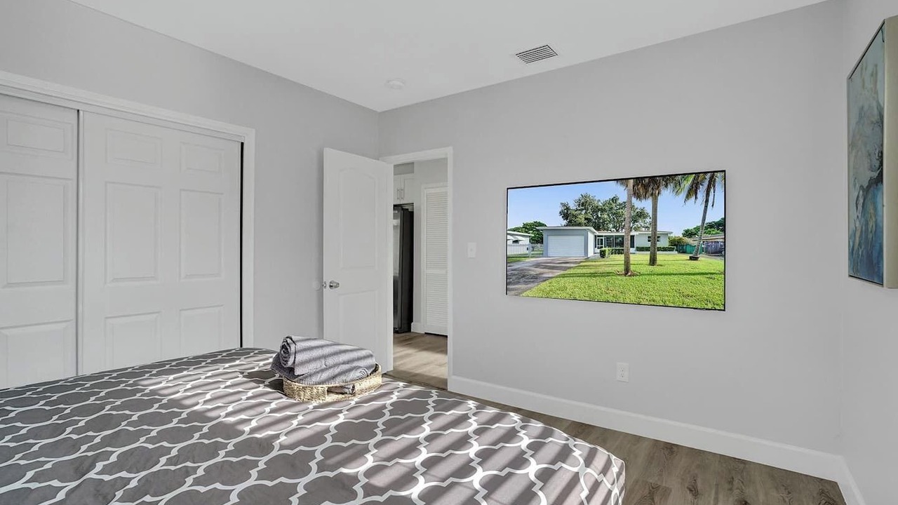 Photo of Bedroom in Hollywood