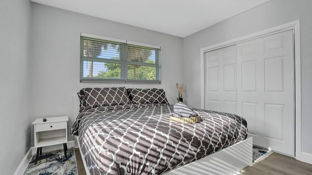 Photo of Bedroom in Hollywood