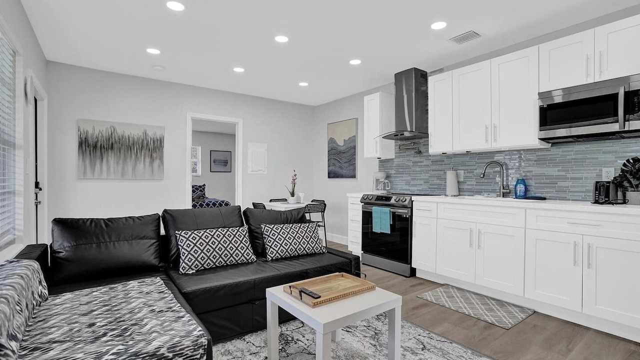 Photo of Livingroom in Hollywood