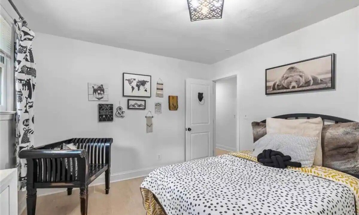 Photo of Bedroom in Carrollton