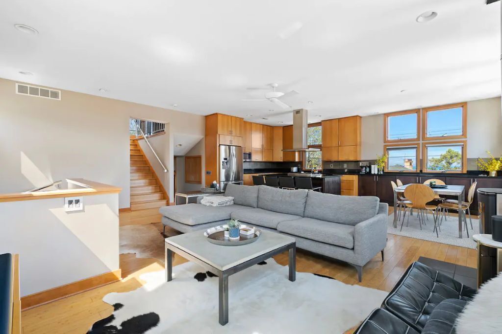 Photo of Livingroom in Wheeler