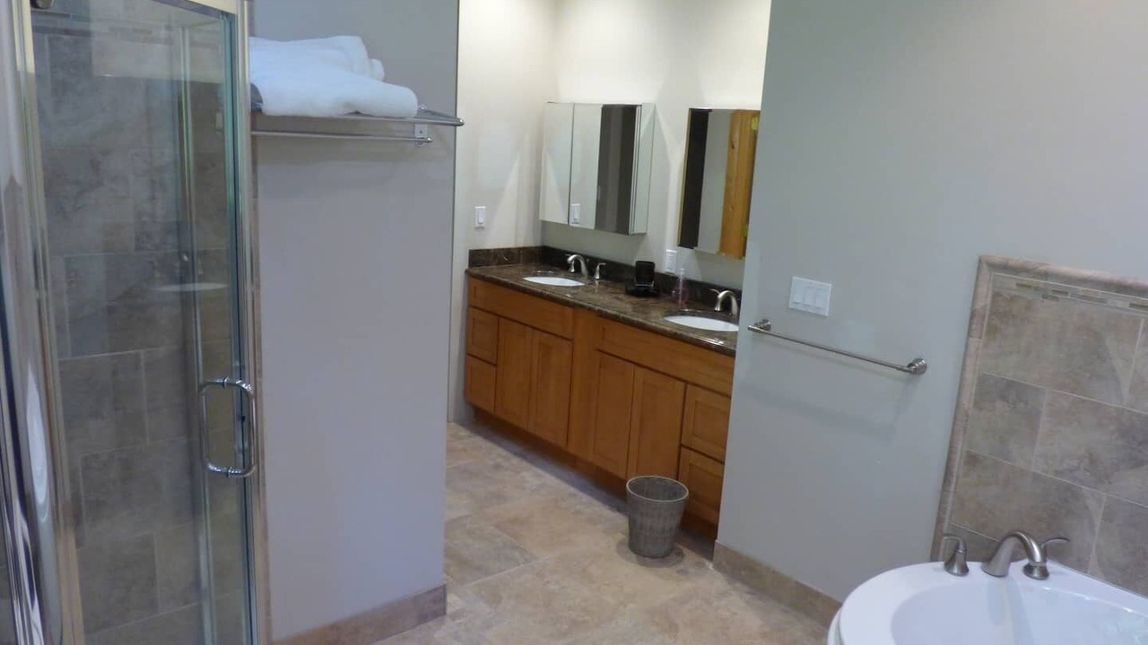 Photo of Bathroom in Brookhaven