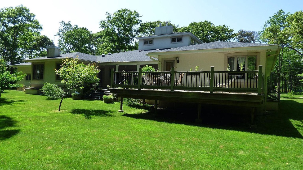 Photo of Outdoor in Brookhaven