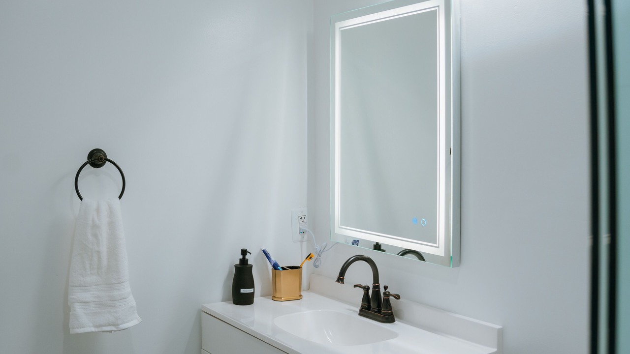 Photo of Bathroom in Lake Ridge