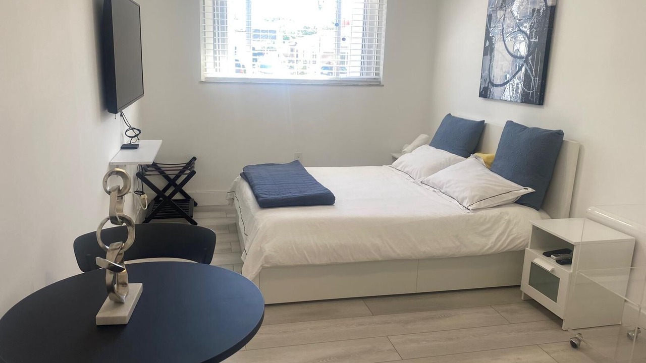 Photo of Bedroom in The Roads