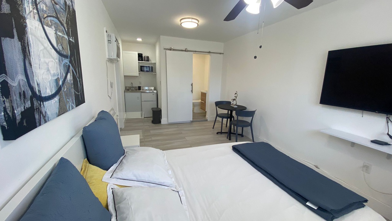 Photo of Bedroom in The Roads