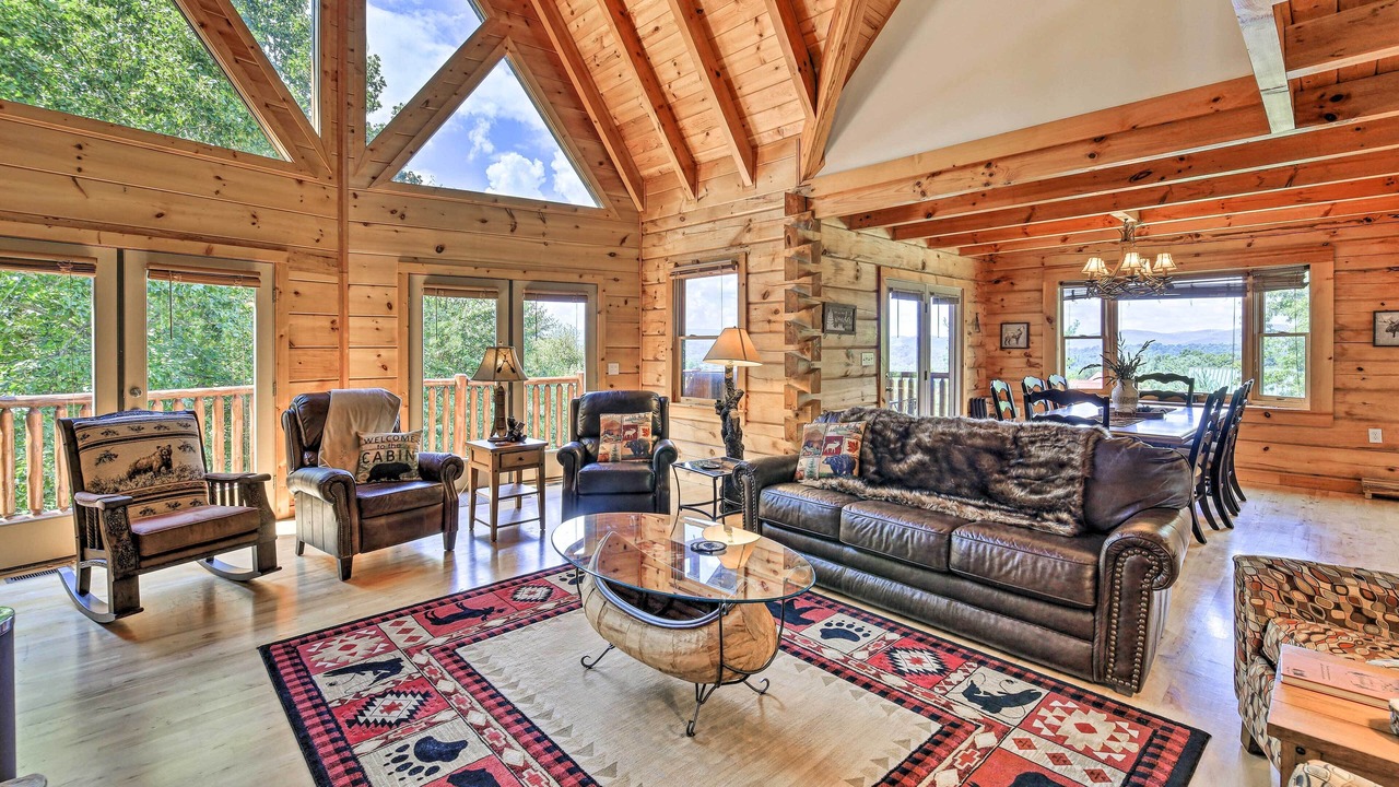 Photo of Livingroom in Piney Creek