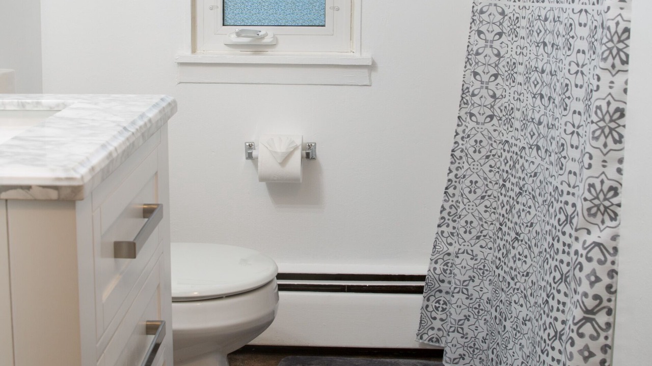 Photo of Bathroom in Athol Springs