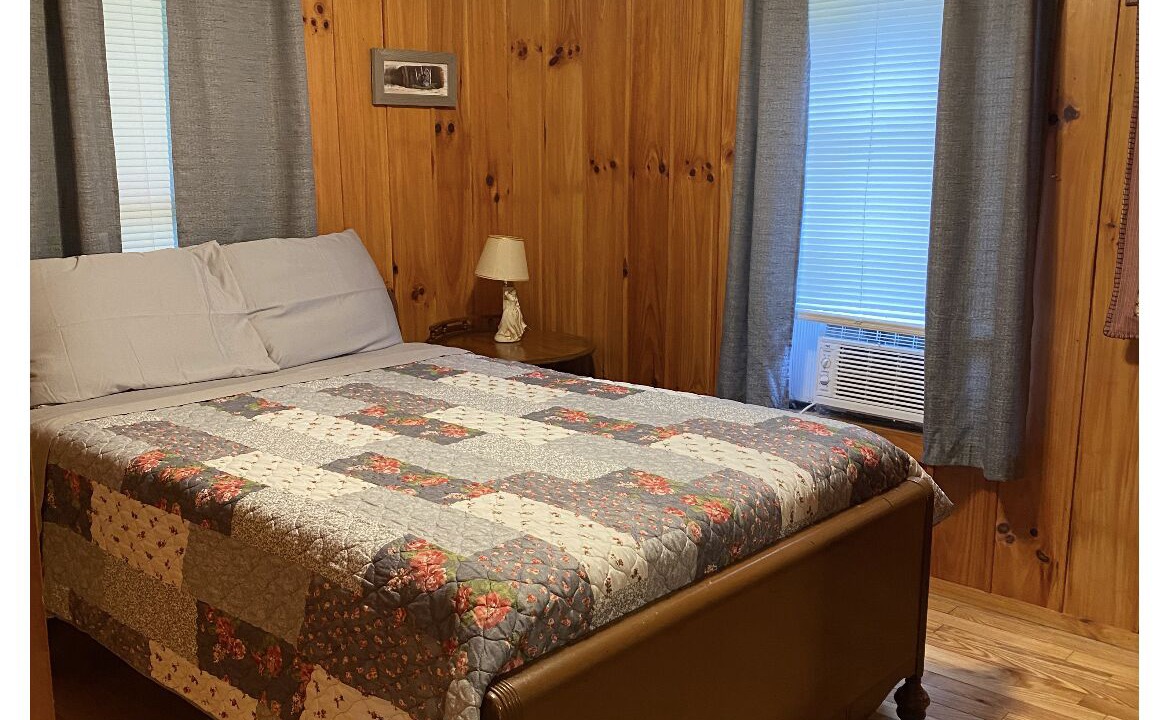 Photo of Bedroom in Grundy