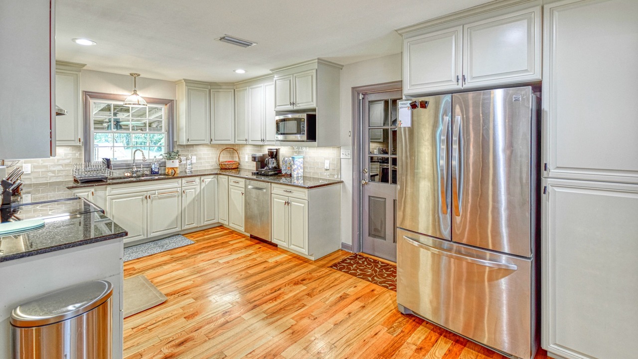 Photo of Kitchen in Killearn Estates