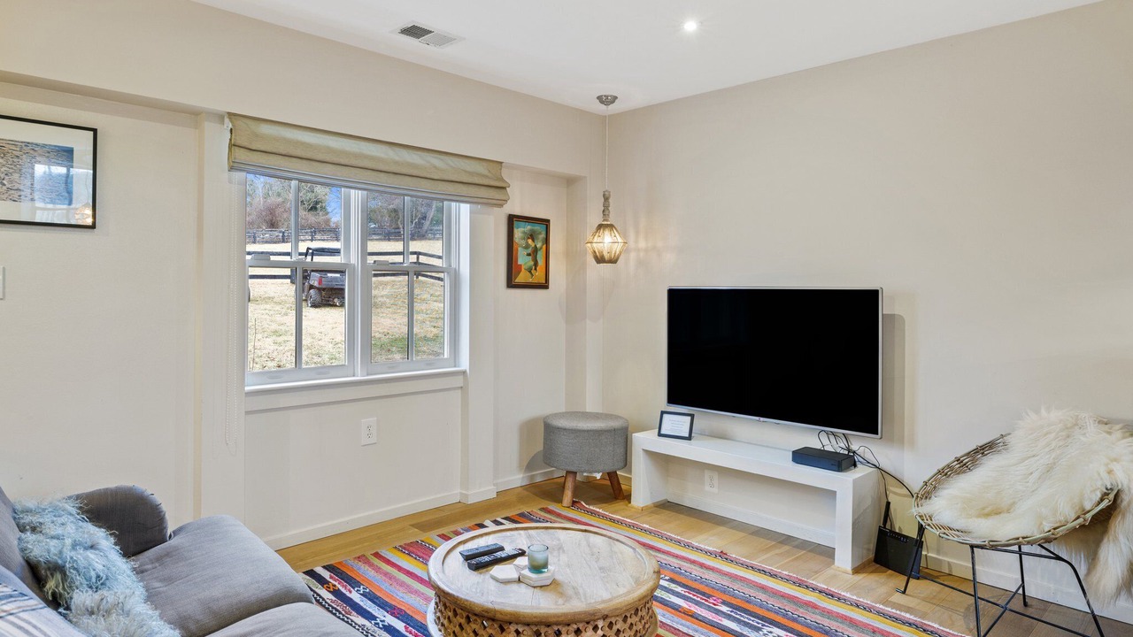Photo of Livingroom in Middleburg