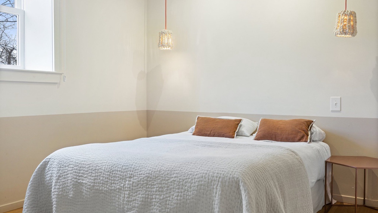 Photo of Bedroom in Middleburg