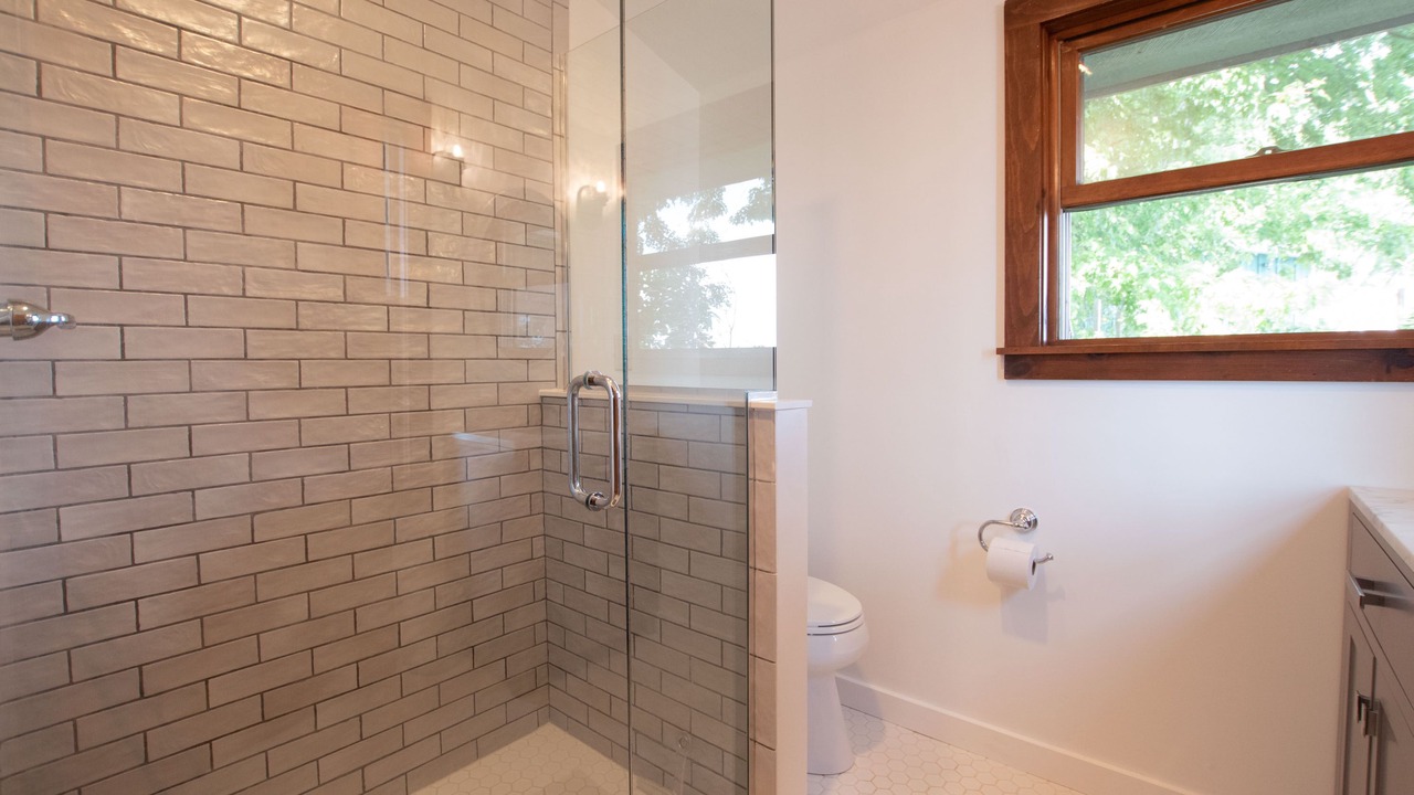 Photo of Bathroom in Ovid