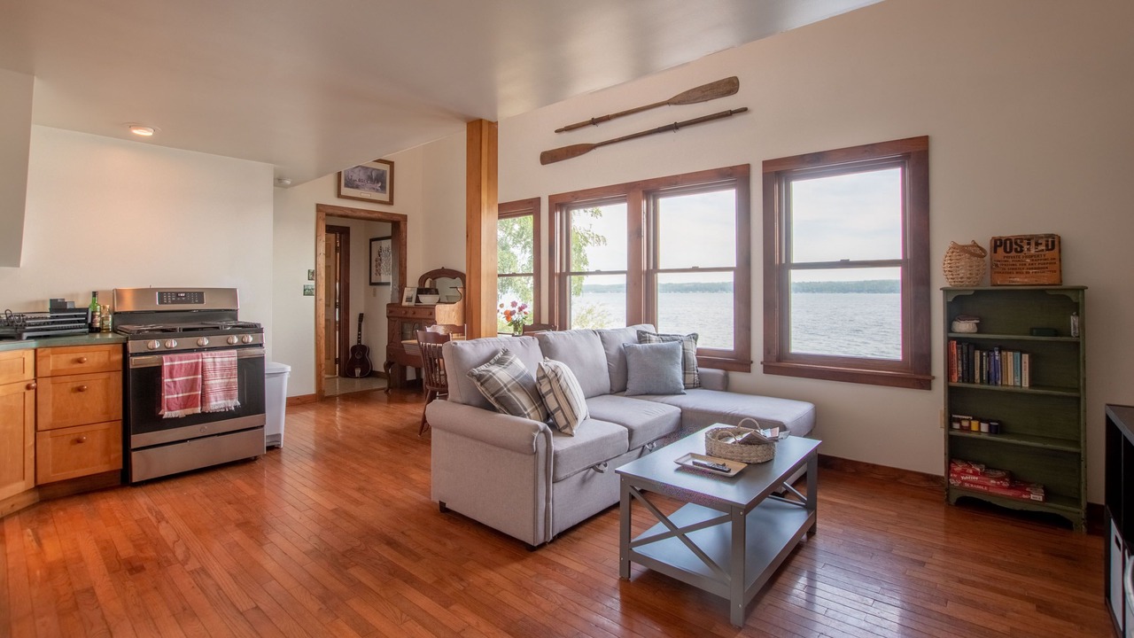 Photo of Livingroom in Ovid