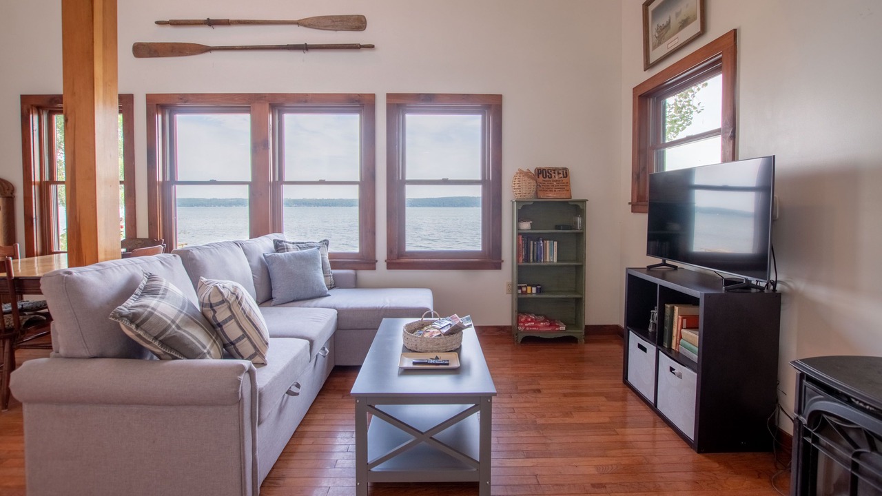 Photo of Livingroom in Ovid