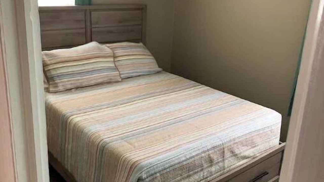 Photo of Bedroom in Bayview