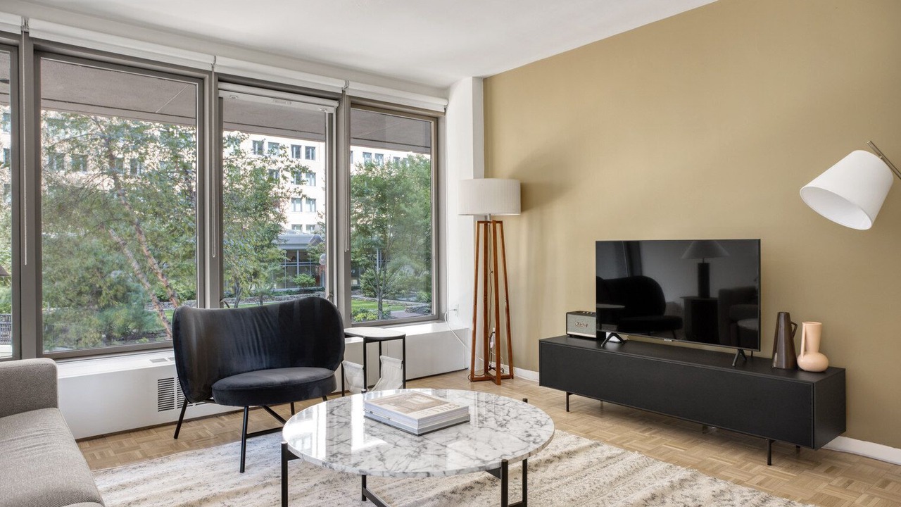 Photo of Livingroom in Prudential - St. Botolph