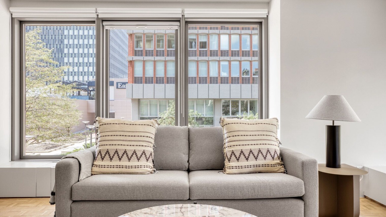 Photo of Livingroom in Prudential - St. Botolph