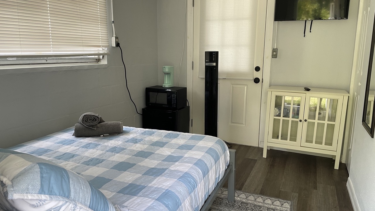 Photo of Bedroom in Chassahowitzka