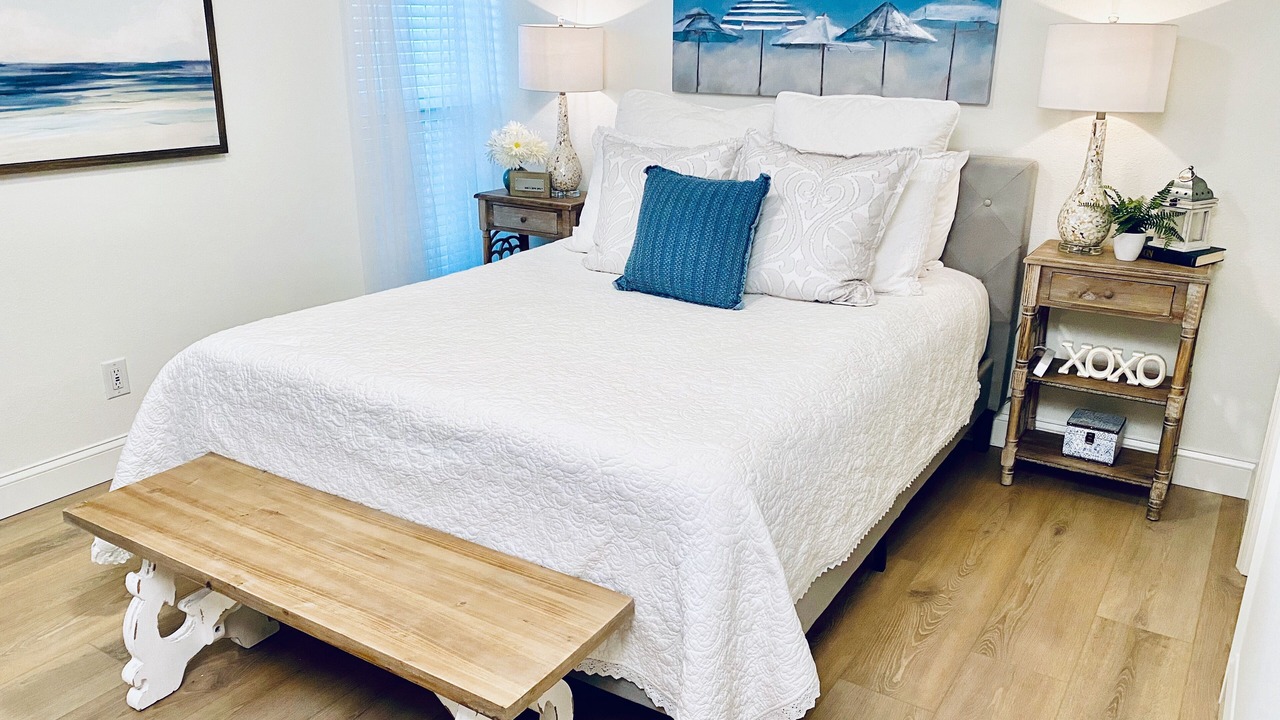 Photo of Bedroom in Crescent Beach