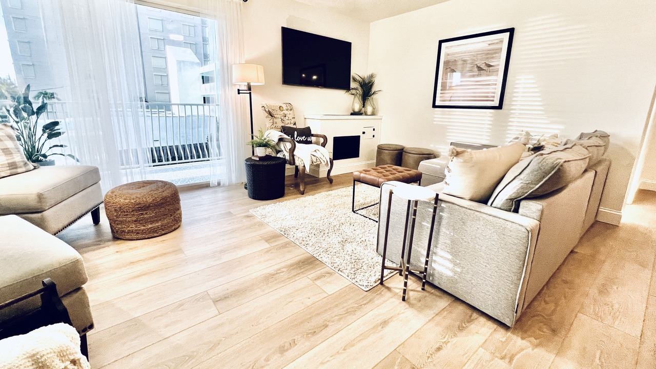 Photo of Livingroom in Crescent Beach