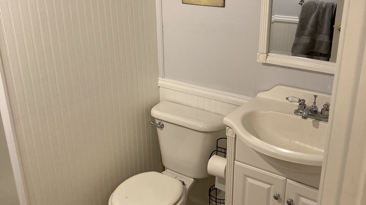 Photo of Bathroom in Zion Crossroads