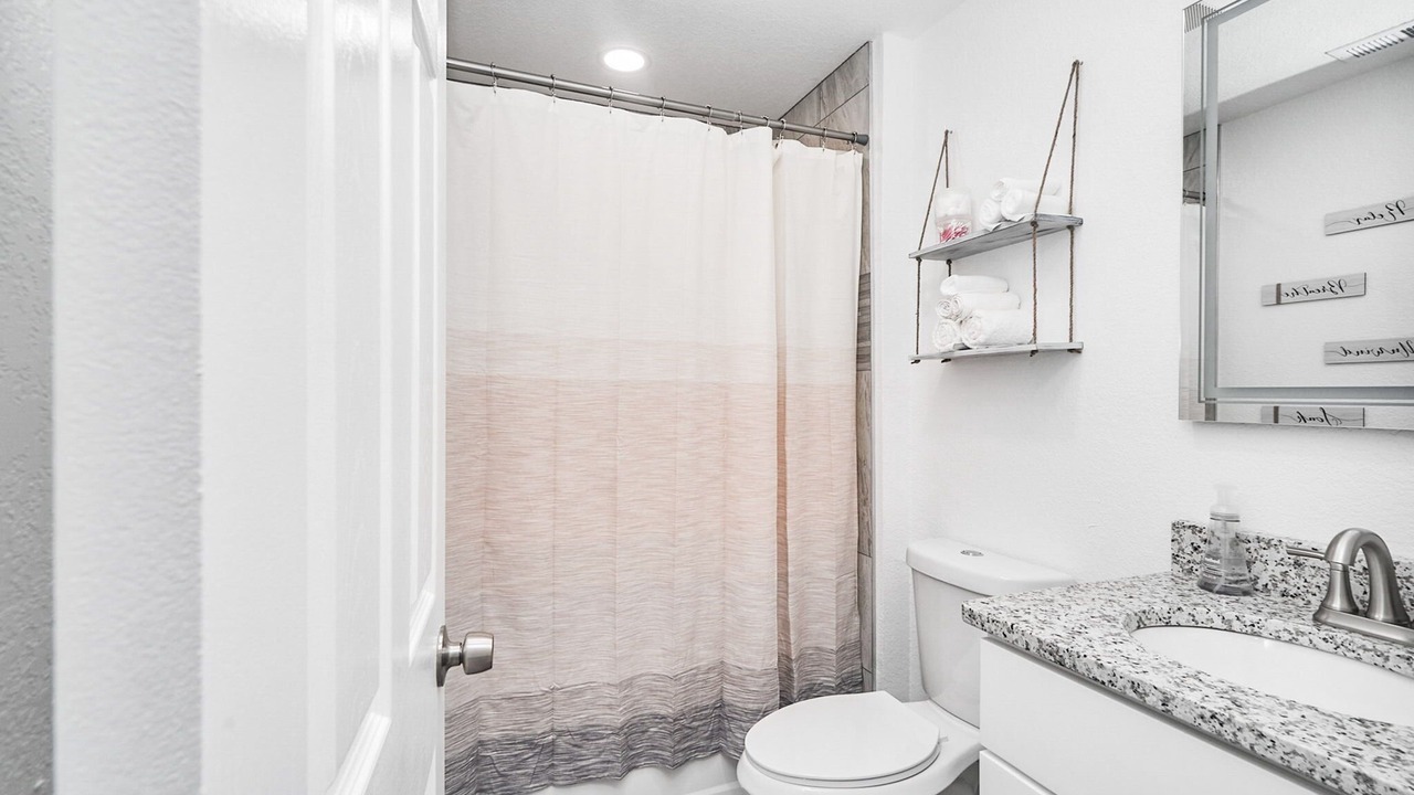 Photo of Bathroom in Norfolk - Virginia Beach