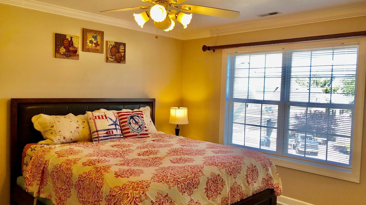 Photo of Bedroom in North Camellia Acres
