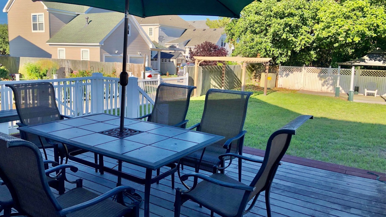 Photo of Patio Balcony in North Camellia Acres