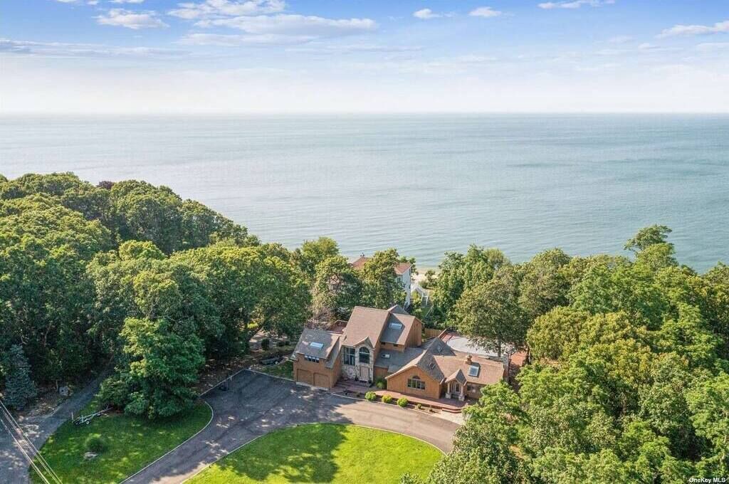 Photo of Outdoor in Long Island