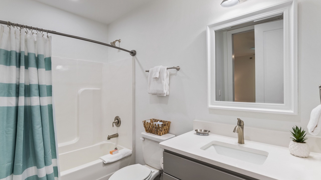Photo of Bathroom in Gulf Place