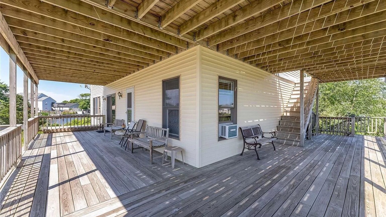 Photo of Patio Balcony in Shirley