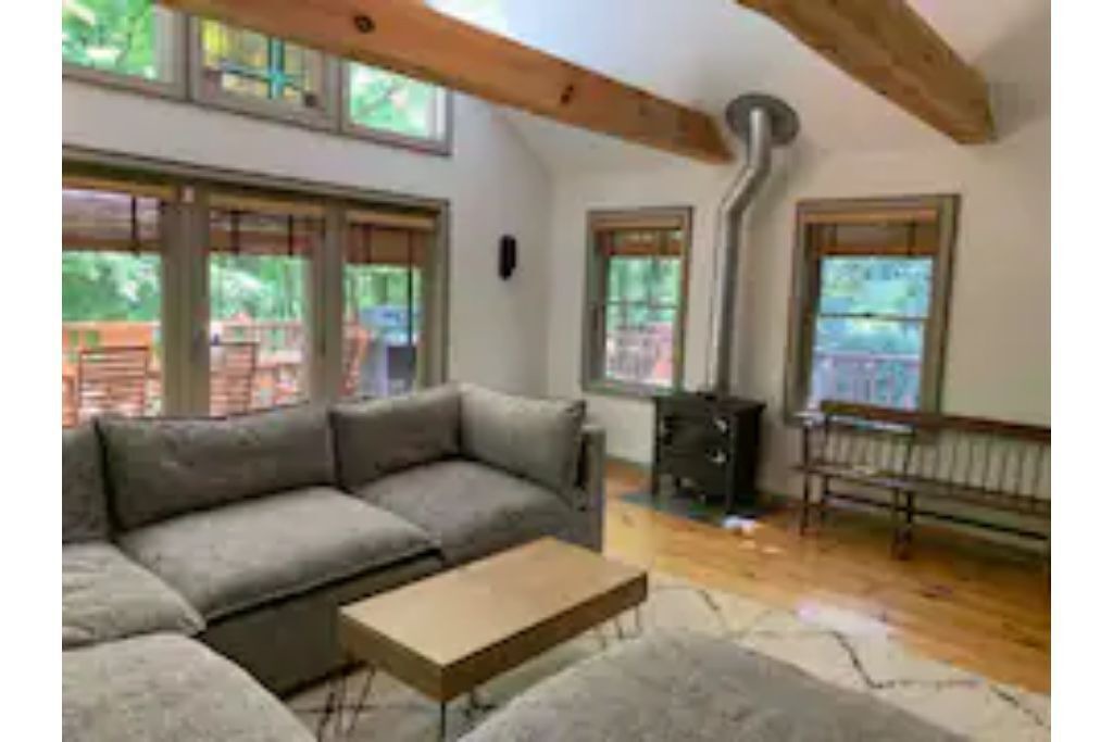 Photo of Livingroom in Town of Marbletown