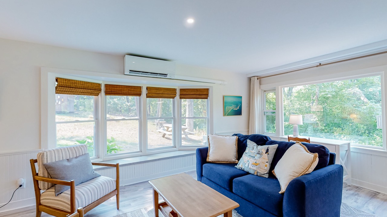 Photo of Livingroom in Chatham