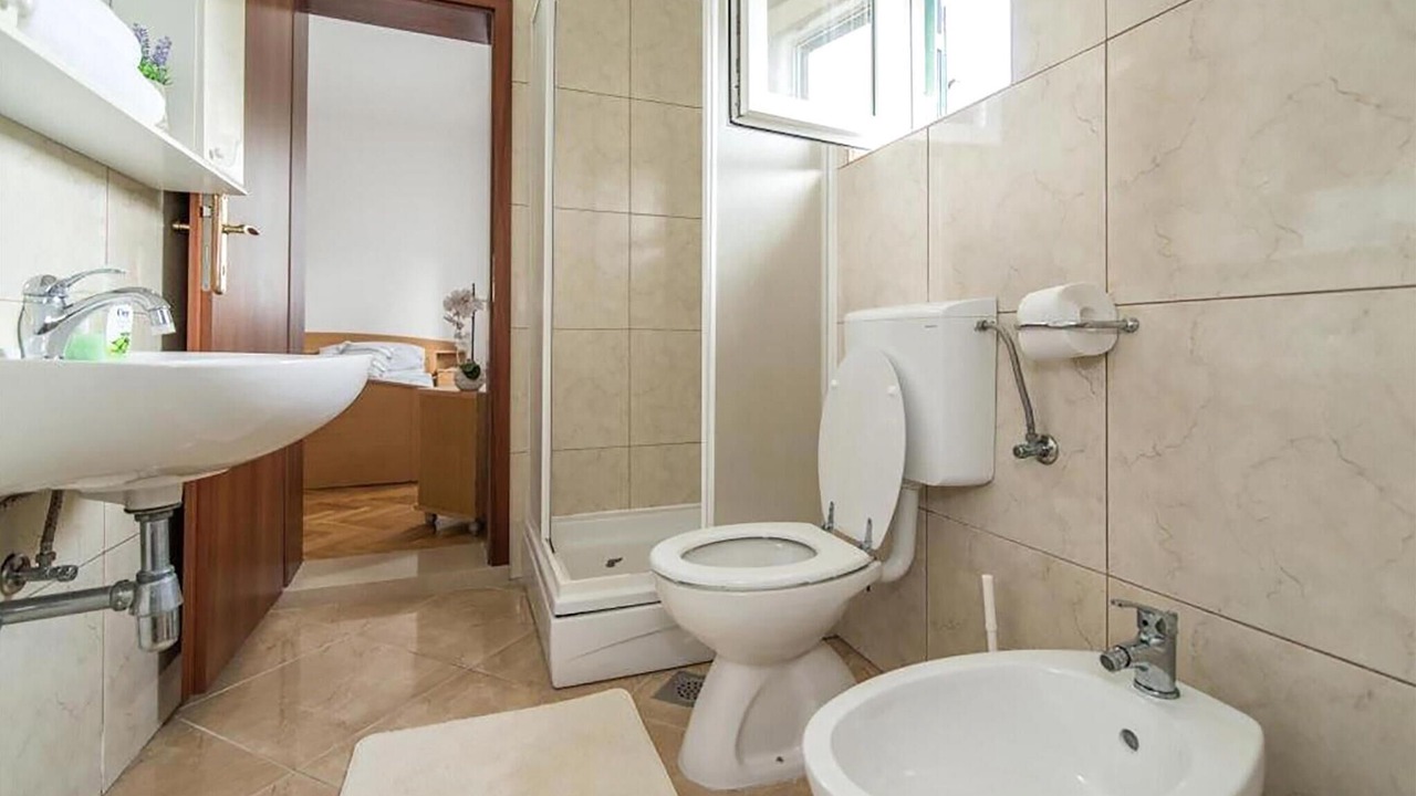 Photo of Bathroom in Sutivan