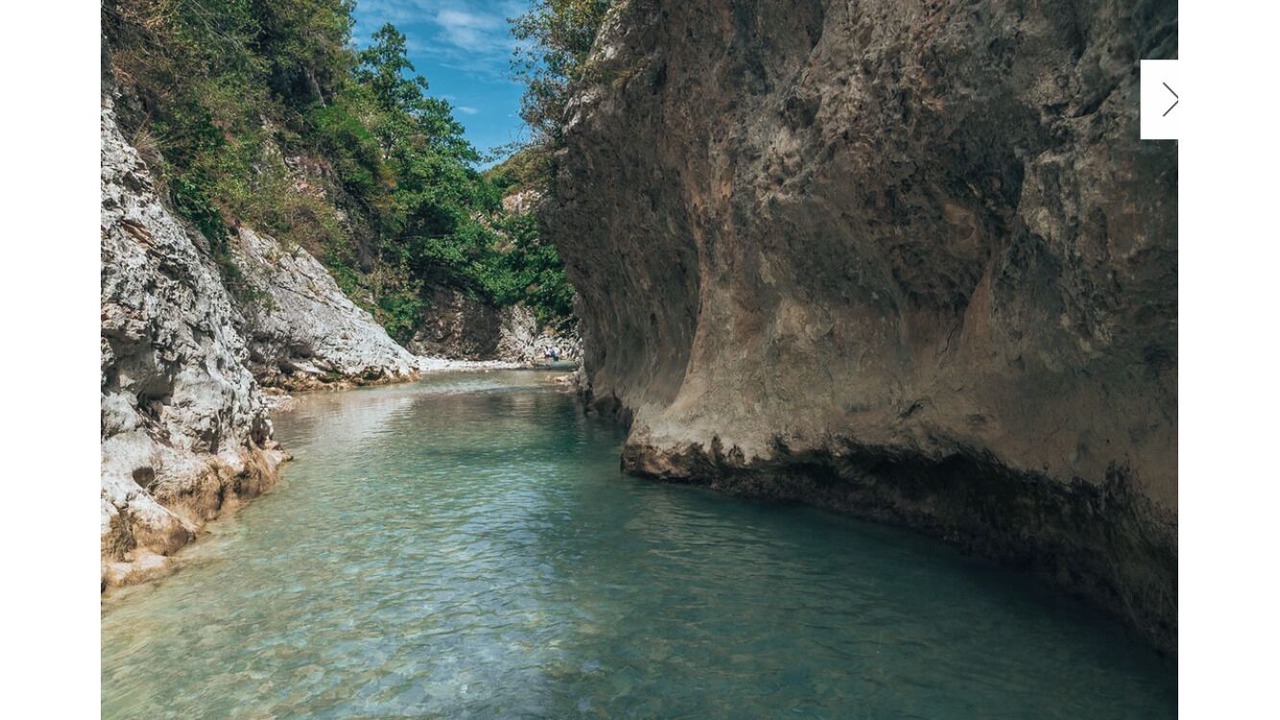 Photo of Outdoor in Crestet