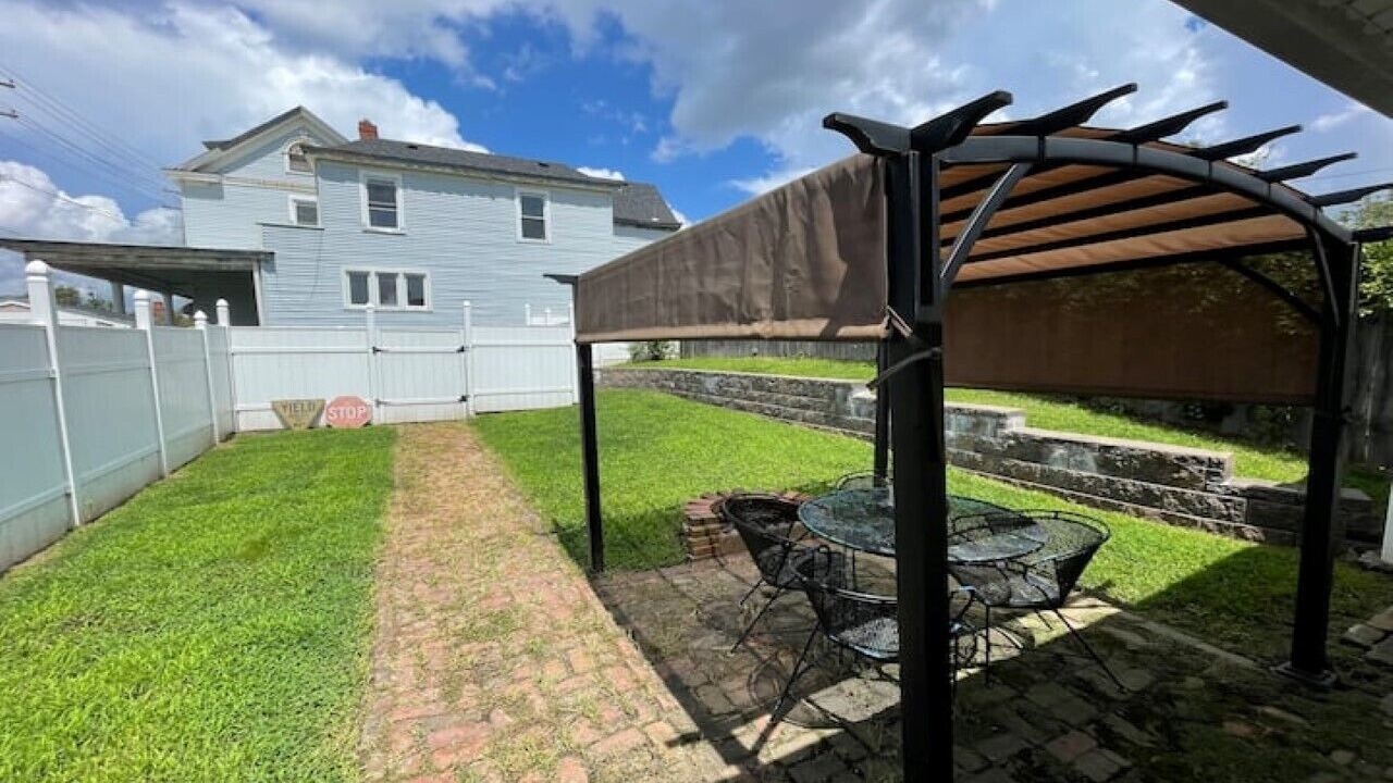 Photo of Outdoor in New Albany