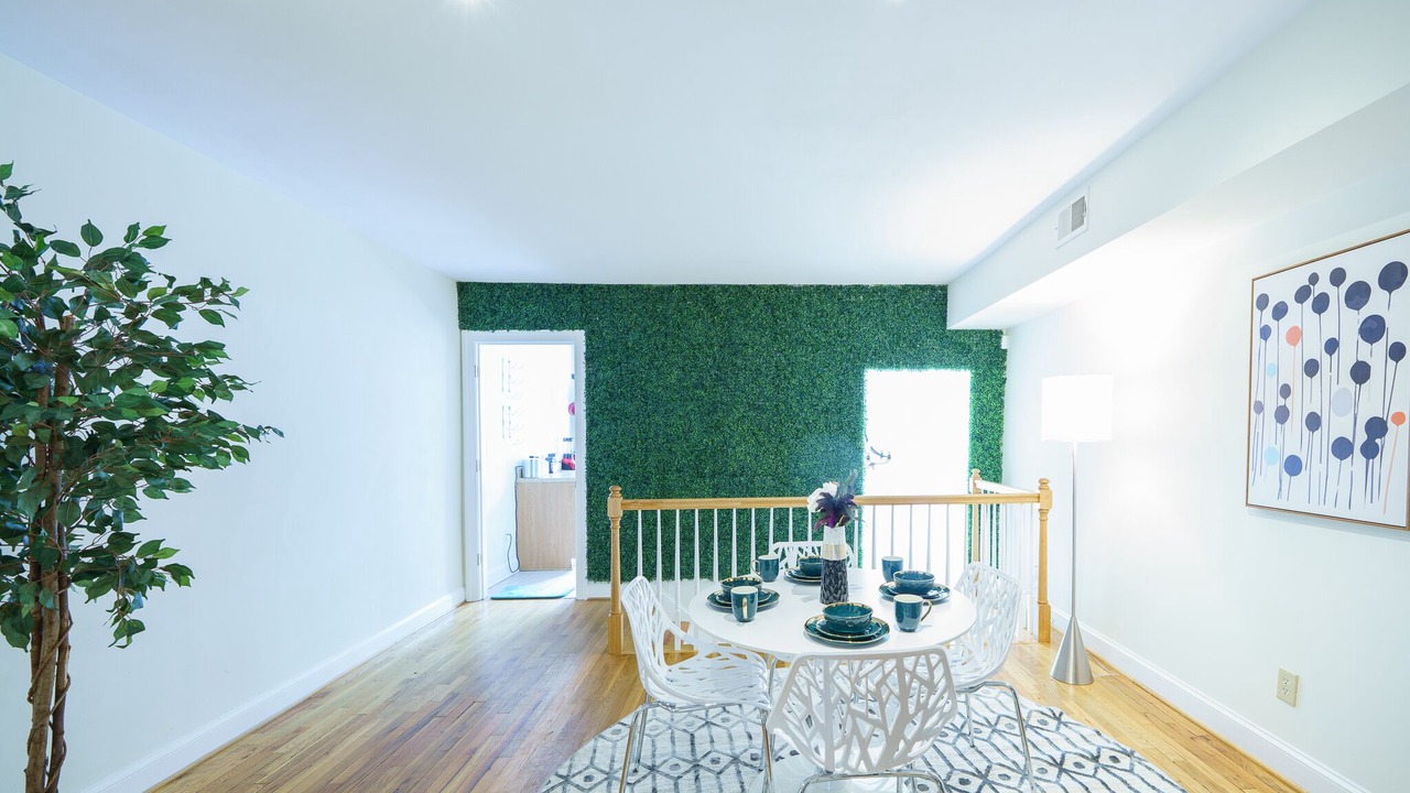 Photo of Bedroom in Central Newport News