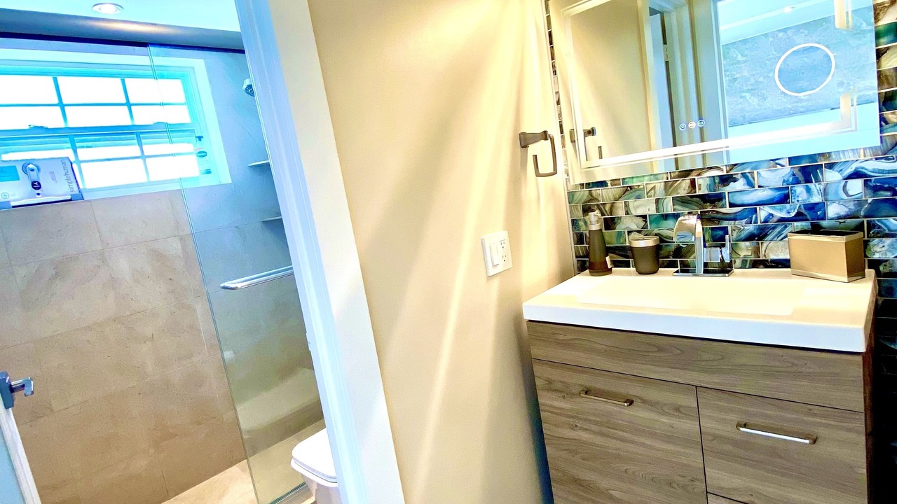 Photo of Bathroom in North Bay Village
