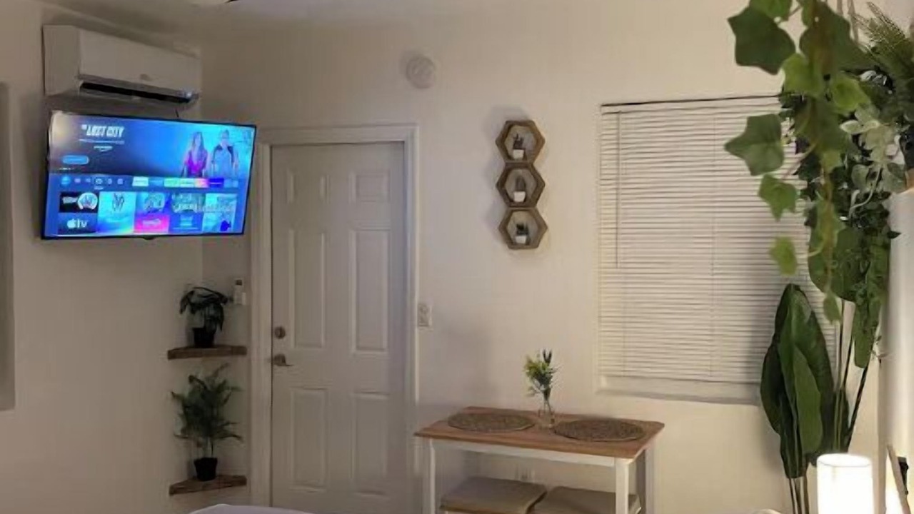 Photo of Bedroom in Northeast Miami