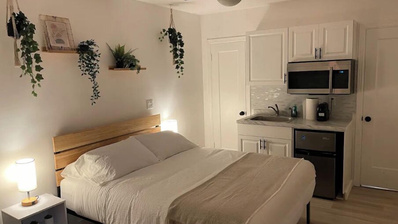 Photo of Bedroom in Northeast Miami