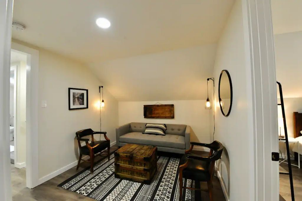 Photo of Livingroom in La Porte
