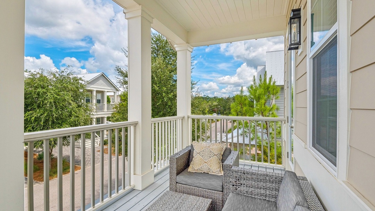 Photo of Patio Balcony in Grayton Beach
