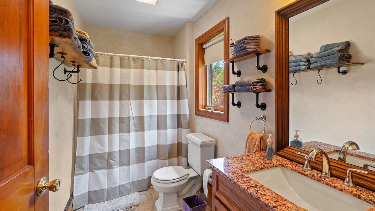 Photo of Bathroom in Hadley