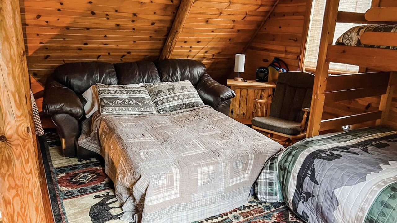 Photo of Bedroom in Hadley