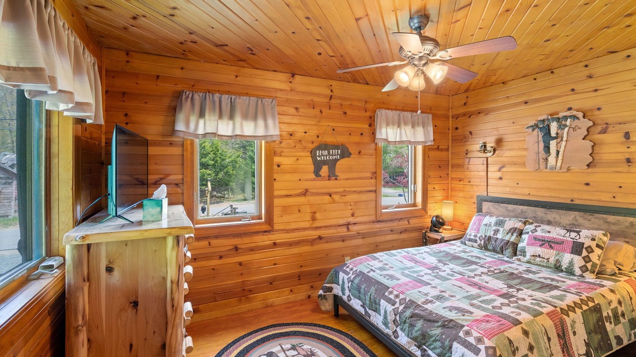 Photo of Bedroom in Hadley