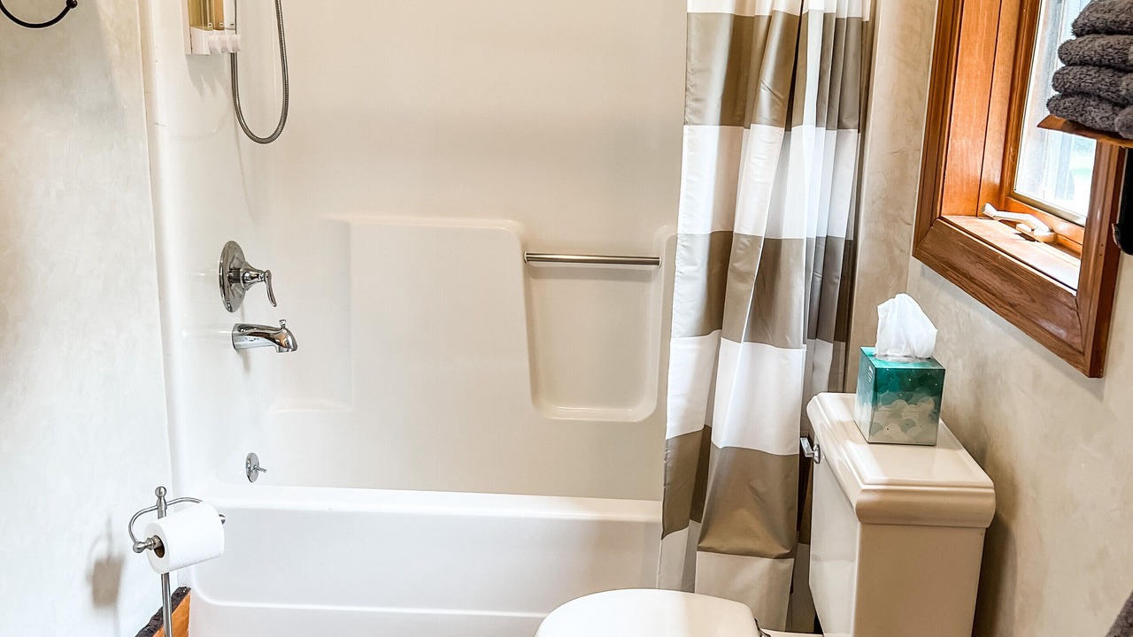 Photo of Bathroom in Hadley