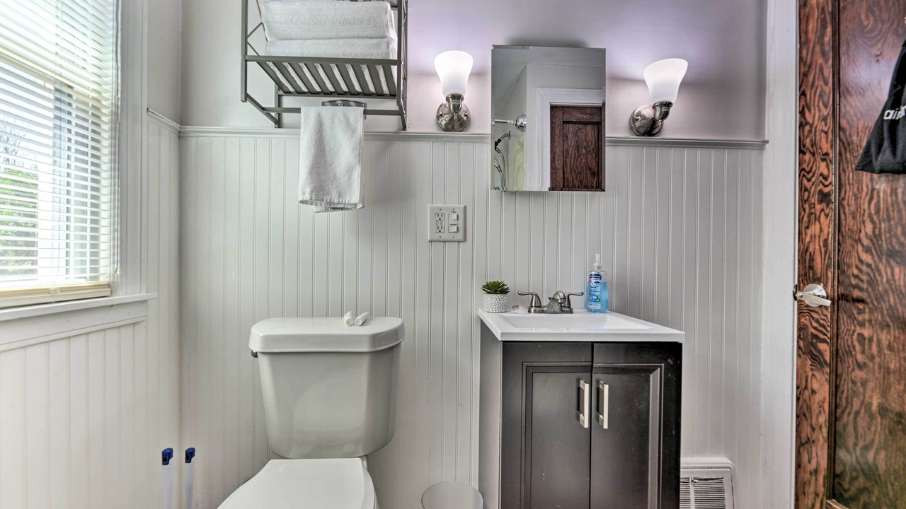 Photo of Bathroom in Orchard Park